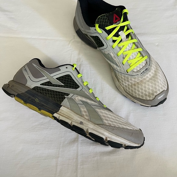 Reebok Men’s One Cushion Steelnavygryyello size 10.5 - Picture 7 of 10